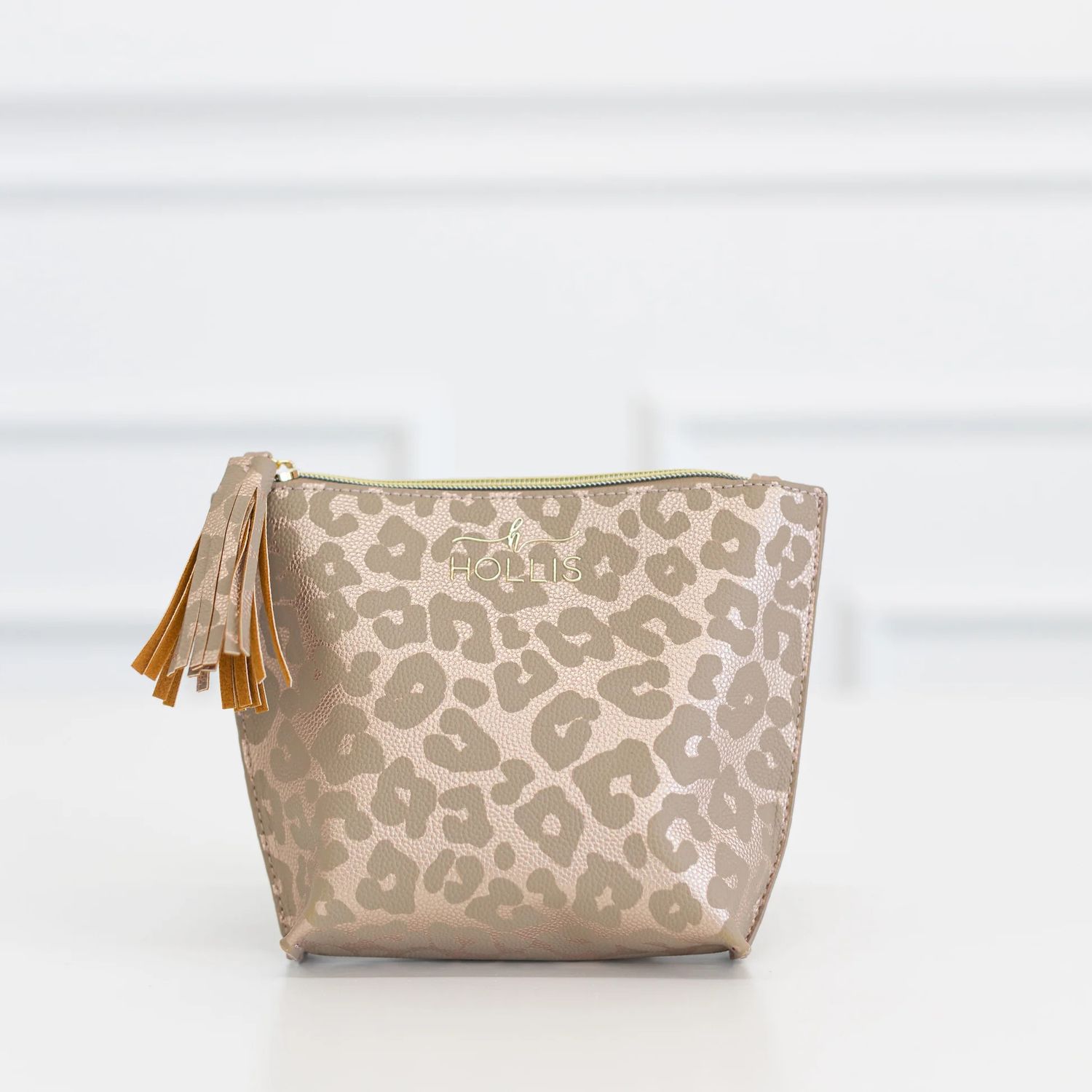 Hollis Holy Chic Leopard