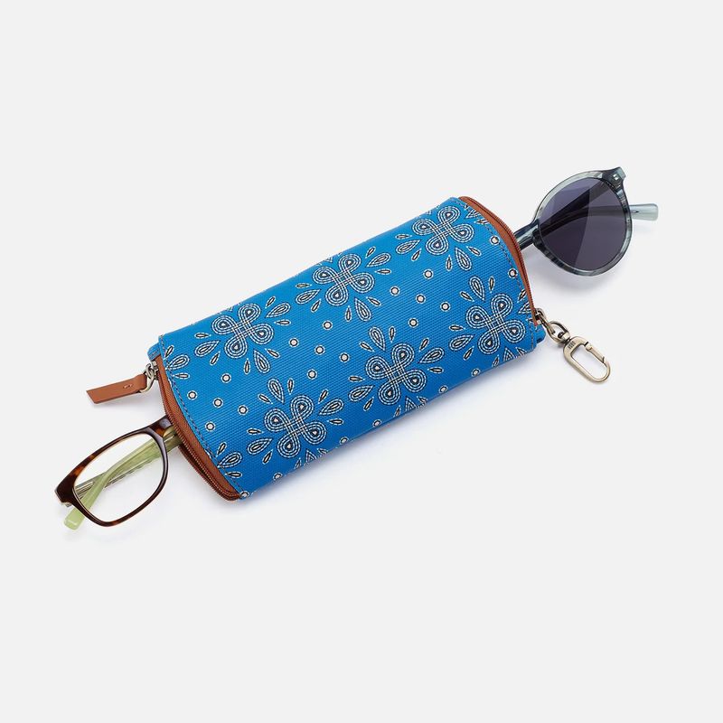 HOBO Spark Double Eyeglass Case Blue Journey Bandana