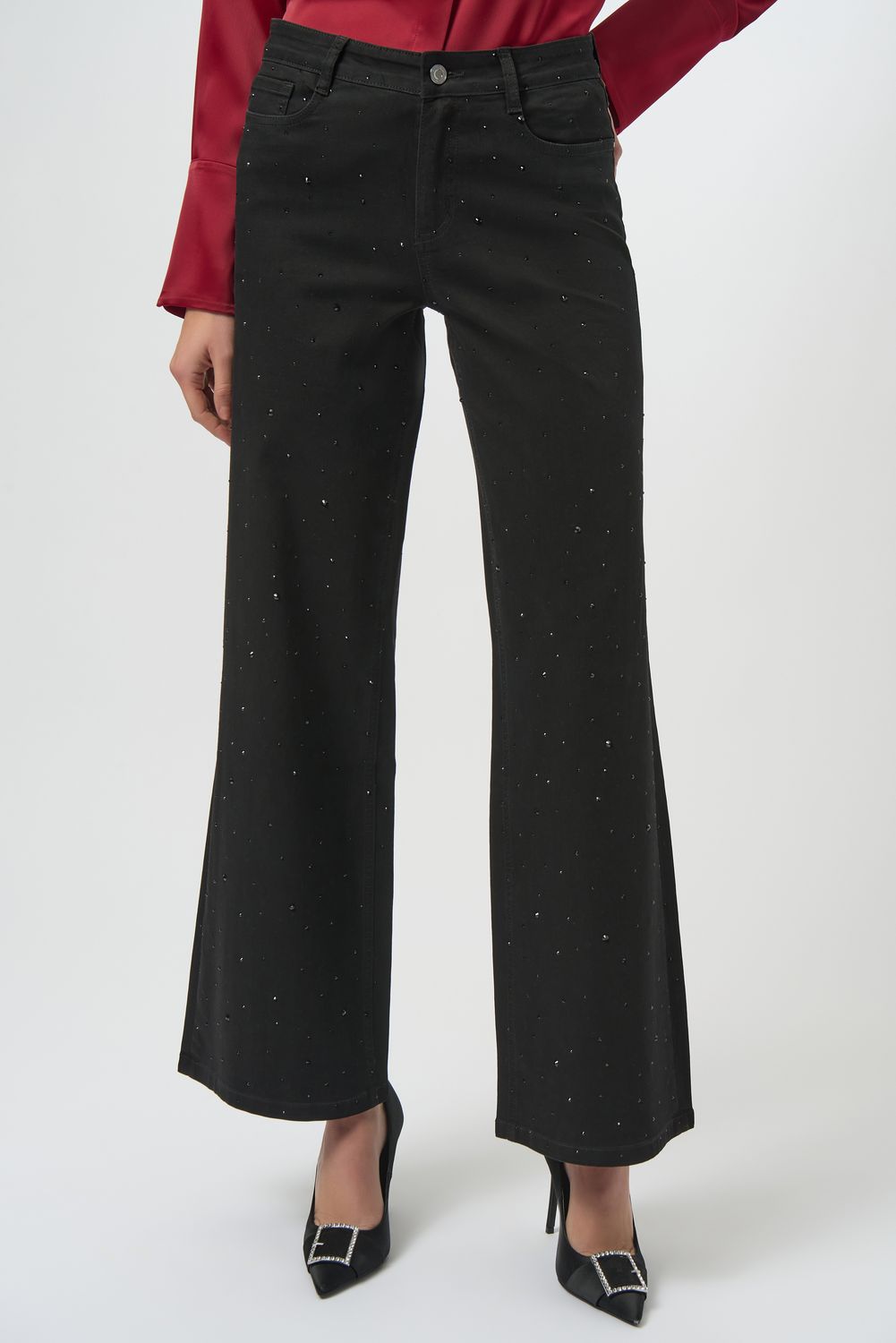 Classic Wide Leg Jeans w/Rhinestones
