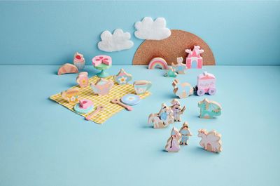 WOOD PRINCESS TOY SET