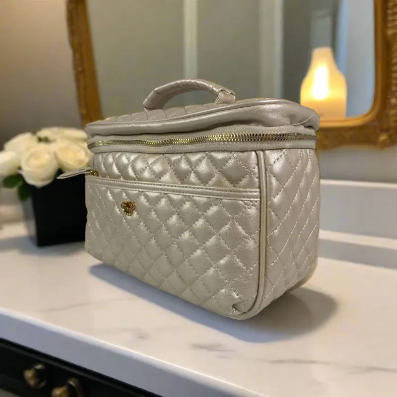 Train Case - Pearl Quilted