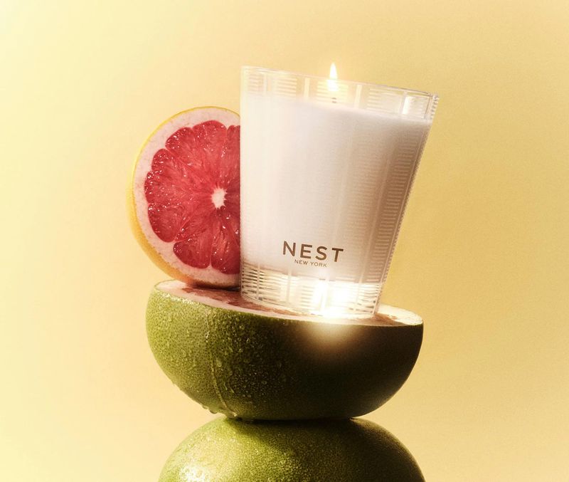 Nest Classic Candle 8.1oz Grapefruit