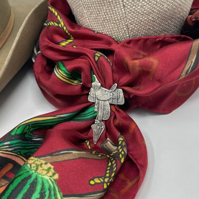 Slide- Silver Saddle