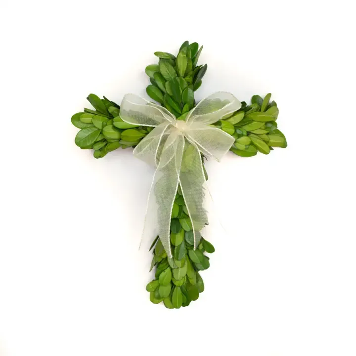 Boxwood Mini Cross w/Ribbon