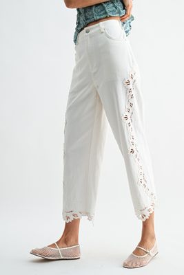 Cropped Off White Pants w/Eyelet Embroidery