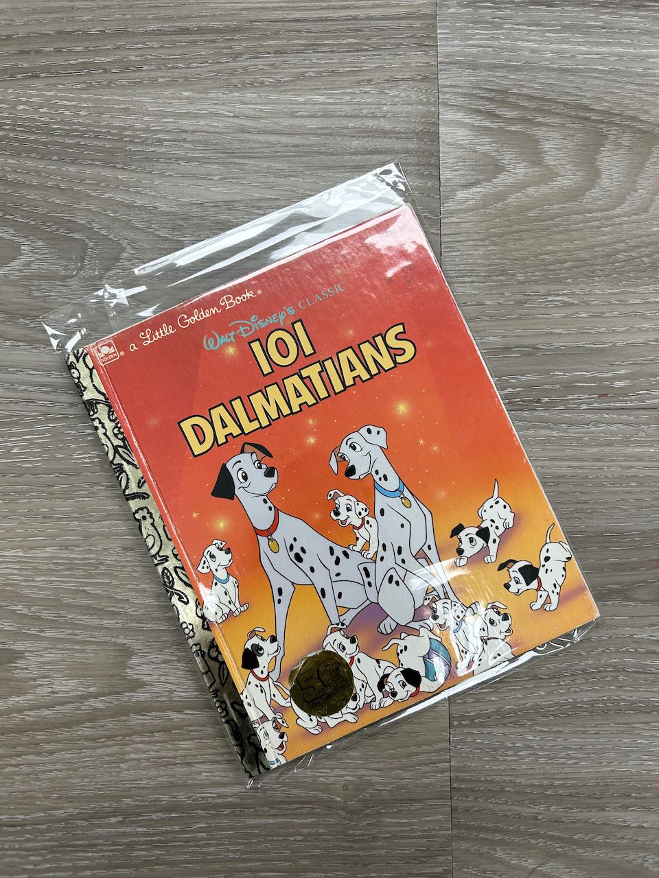 Walt Disney&#39;s Classic 101 Dalmations - Vintage Little Golden Book