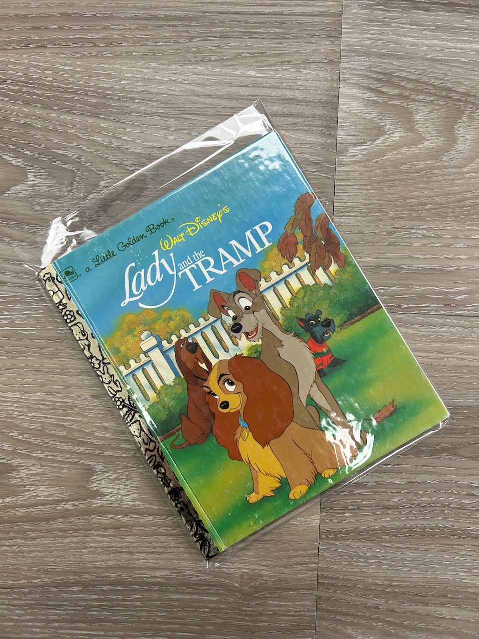 Walt Disney&#39;s Lady and the Tramp - Vintage Little Golden Book