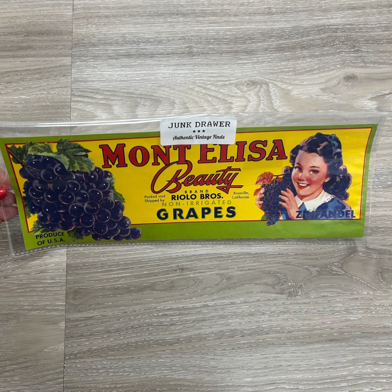 Mont Elisa - Vintage Crate Label