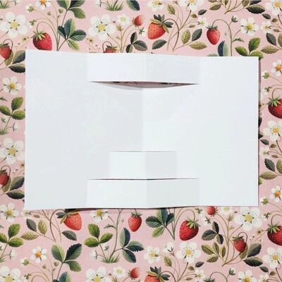 White - 3 Panels - Pop-out Card Insert