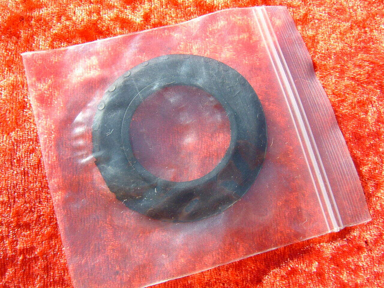 Poseidon part # 2579, 300 5000 exhalation diaphragm NOS