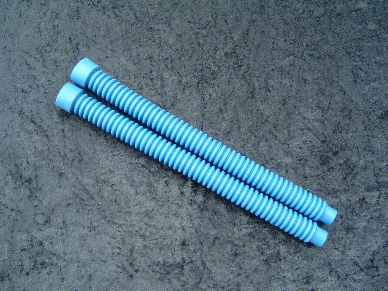 Blue Silicone hoses (2 hoses)