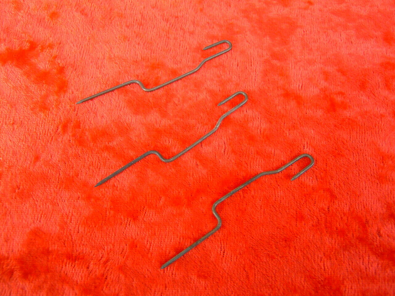 US Divers aqua lung hinge pin screw # 1000-19 NOS
