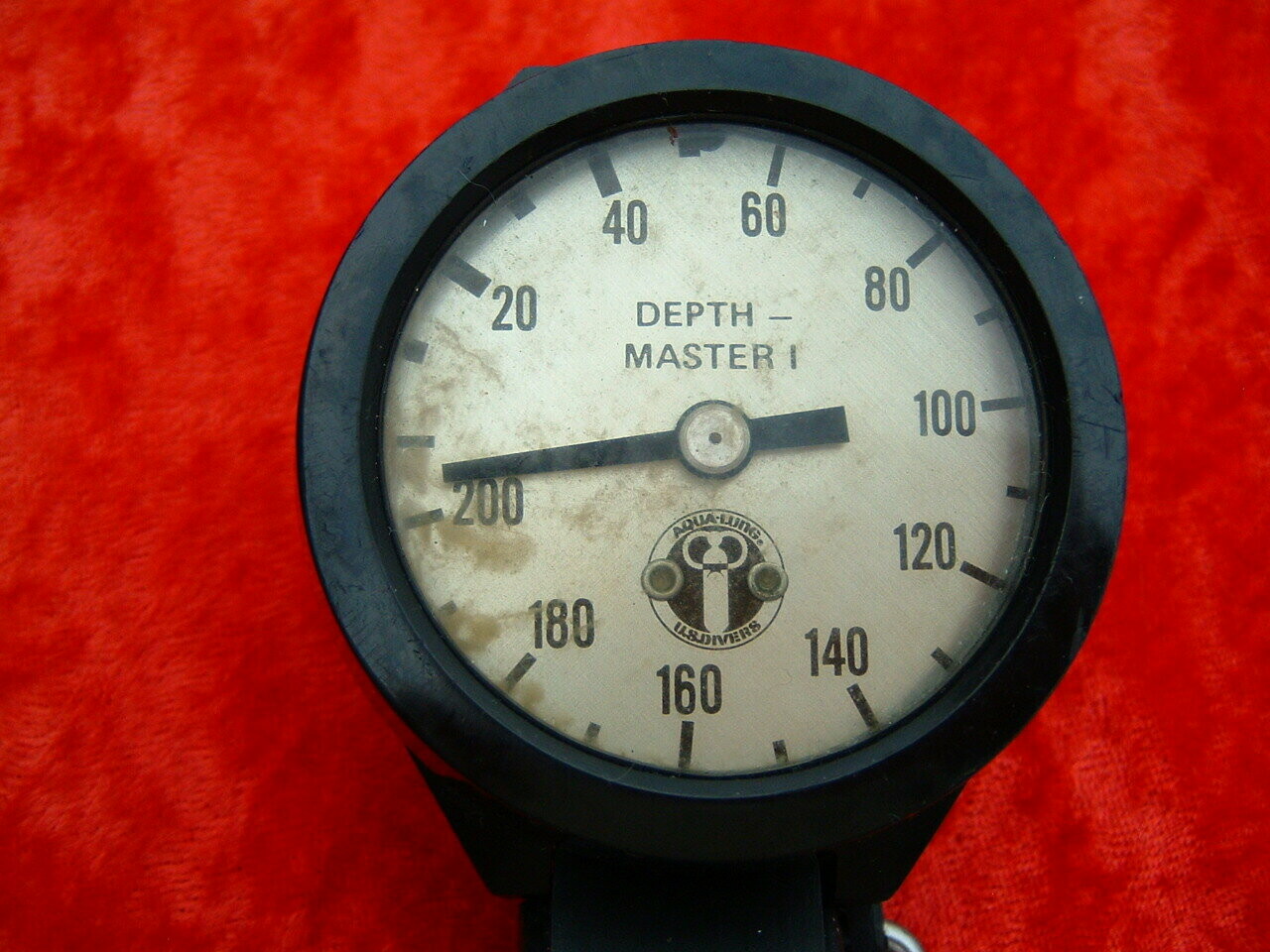 US Divers Depth Master I gauge for display