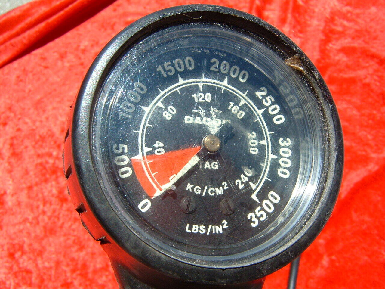 Dacor SPG pressure gauge with 3/8 thread USED