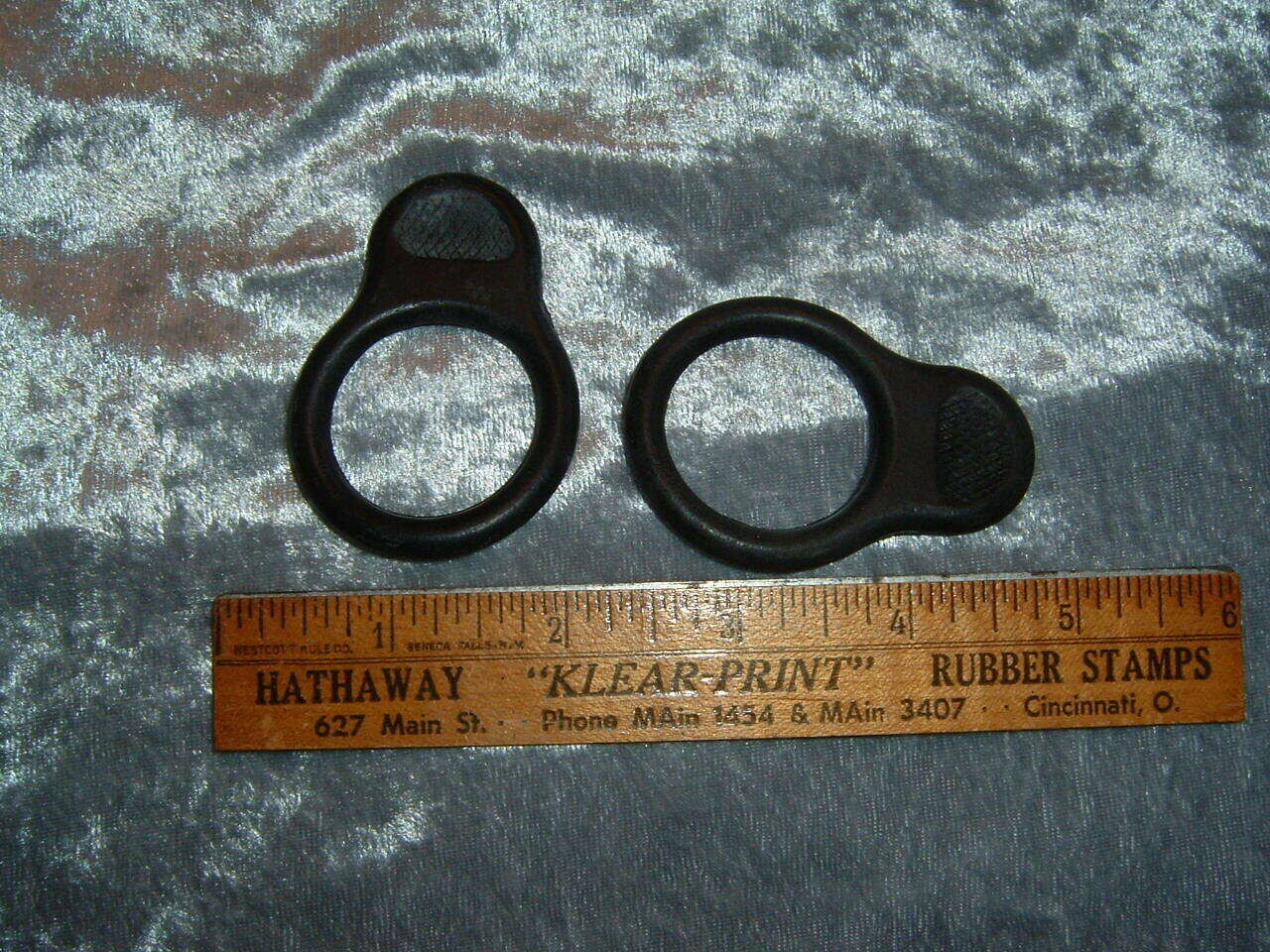 Knife retainer ring NOS (ring style)