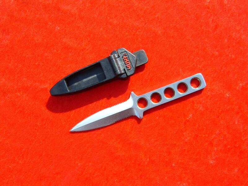 Tekna Tek Knife with sheath