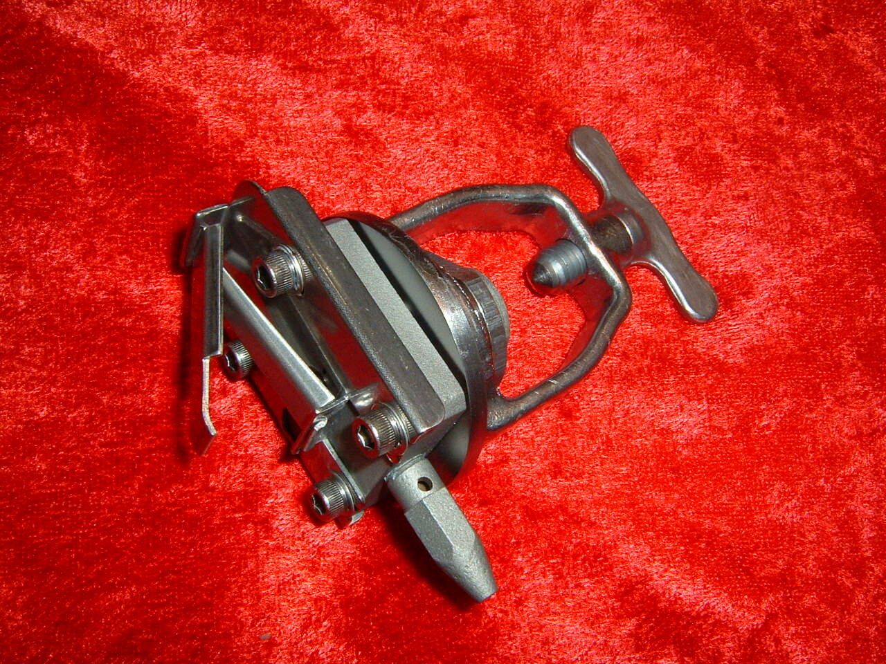 Voit 50 Fathom upstream guts v22