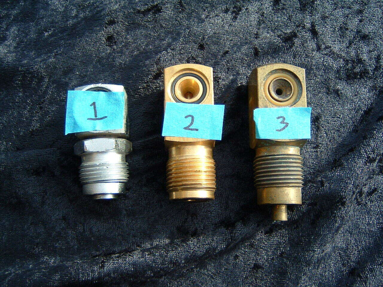 DIN to yoke converter USED