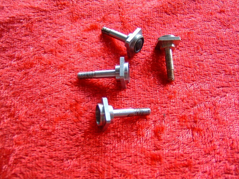 US Divers and Voit seat holder USED 10-1007