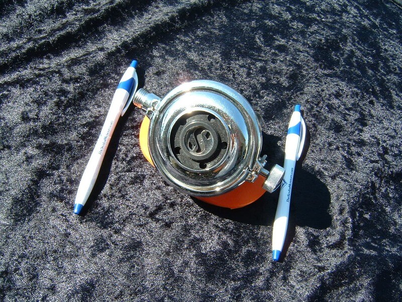 Scubapro 109 second used w ORANGE