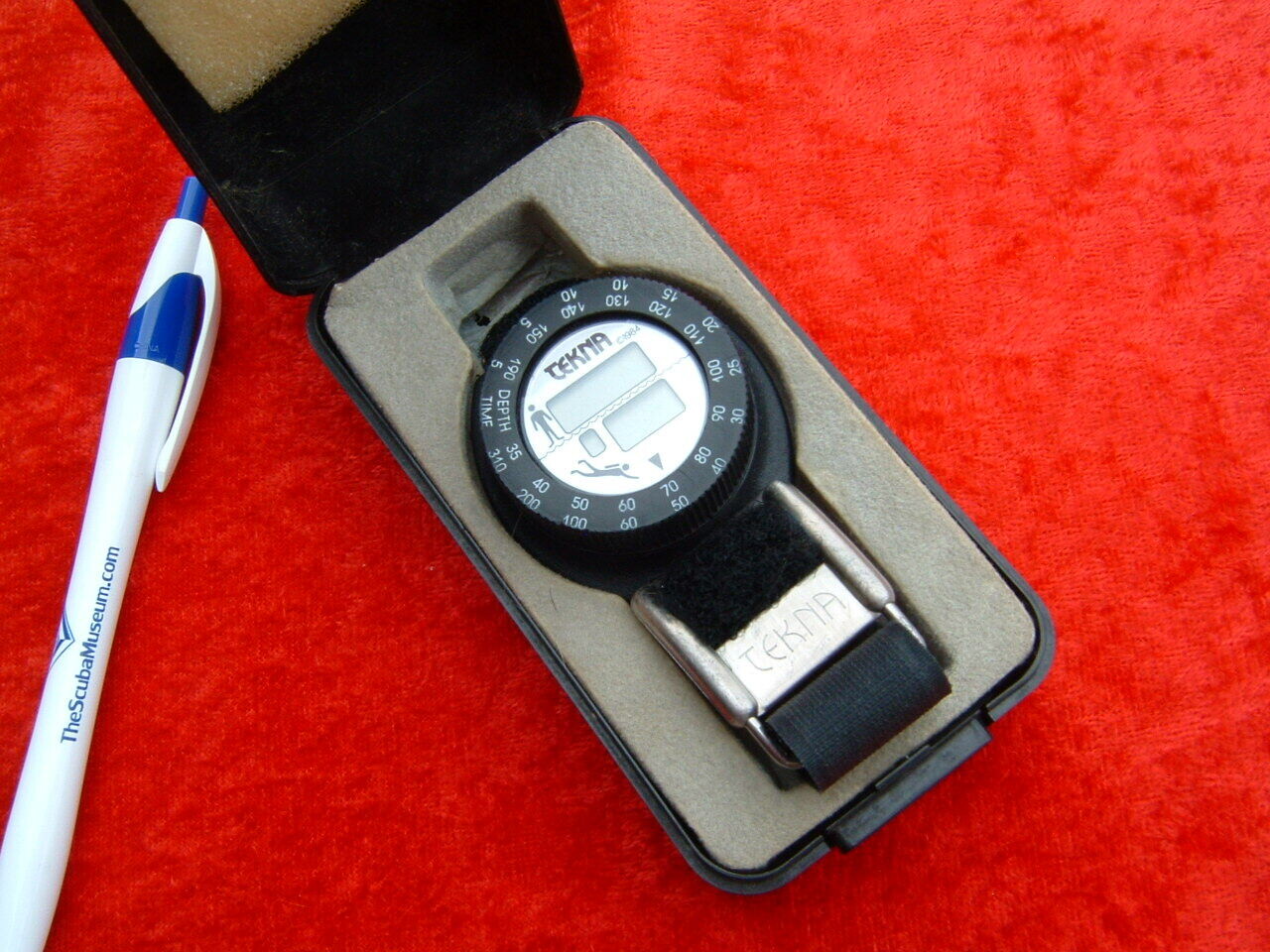 Tekna digital time NIB MISS