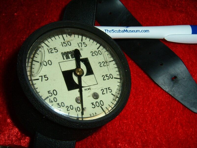 Farallon made in USA green depth gauge