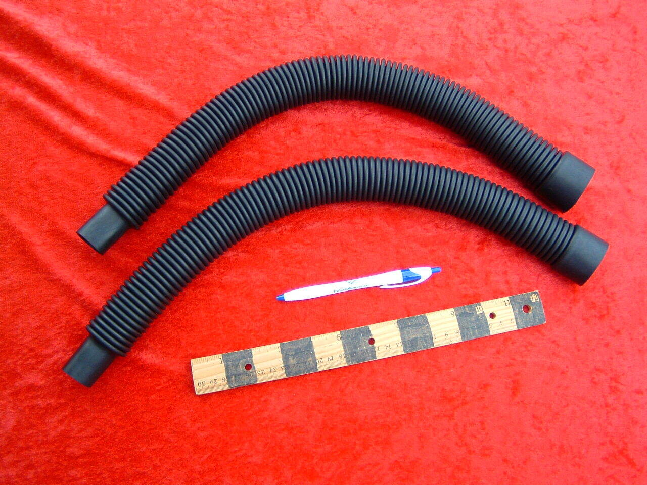 Super stretch black EPDM hoses 1.5 to 1 inch cuffs (2 hoses)