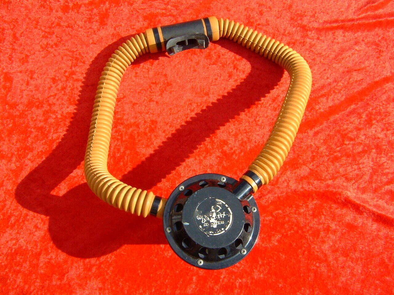 US Divers BLACK Jet Air regulator BARN FRESH