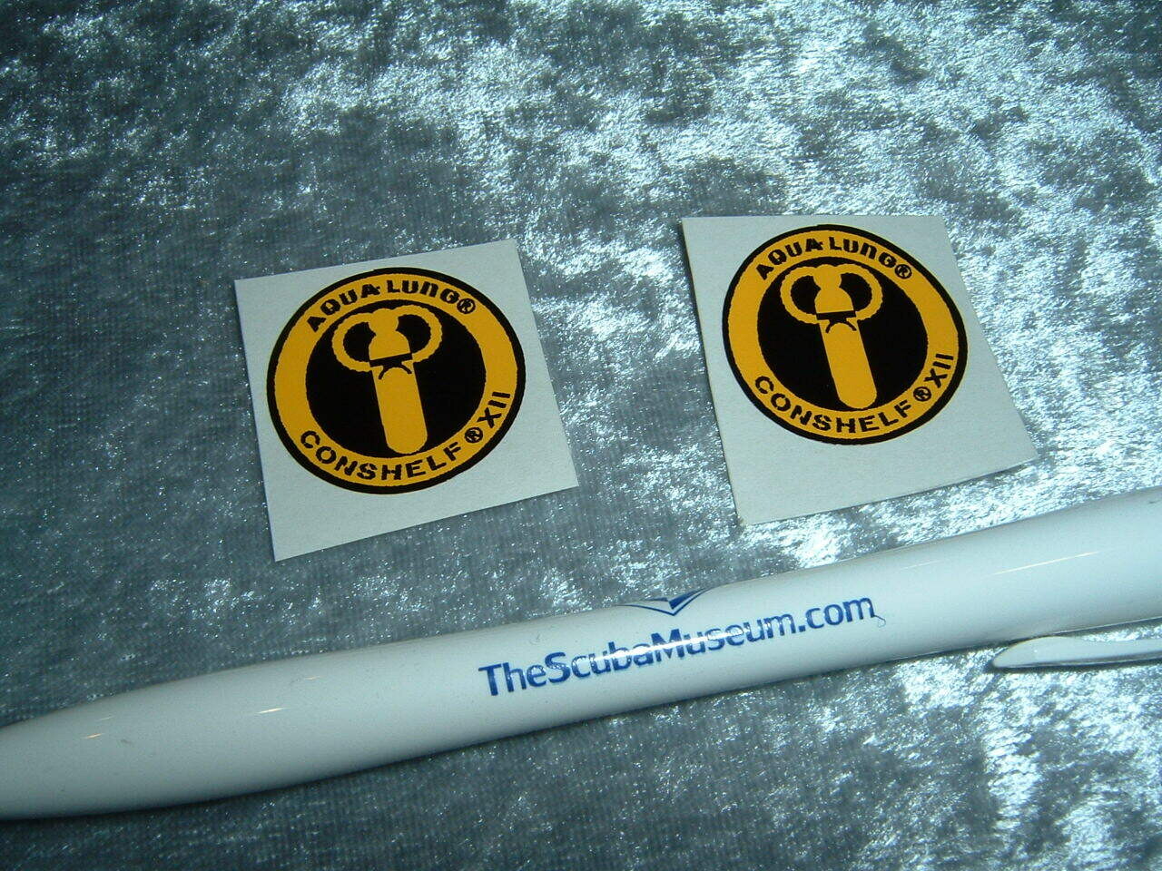 Conshelf XII decal in yellow