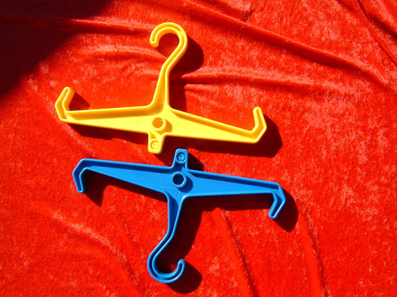 Underwater Kinetics BCD hanger USED