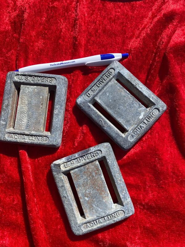 US Divers 2 pound weights (3 weights) 6 pounds!!!