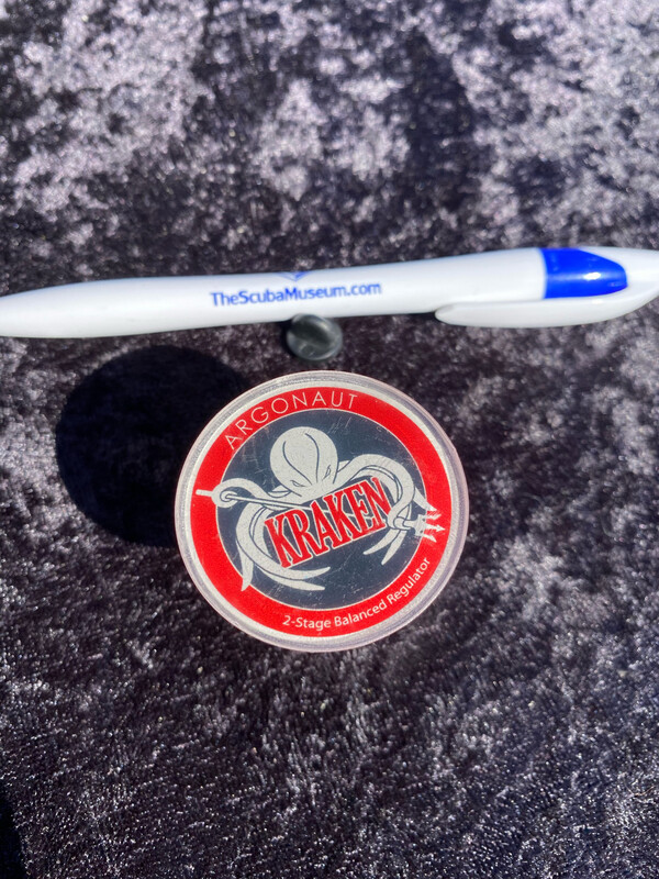 Kraken Argonaut 1.5 inch pin button