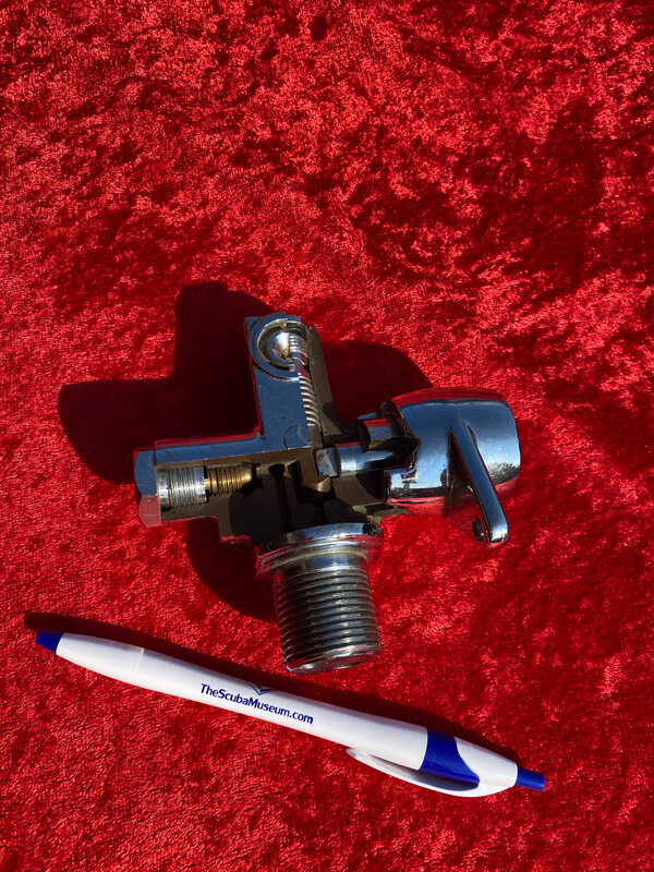 Scubapro DCAR valve CUTAWAY cut-a-way