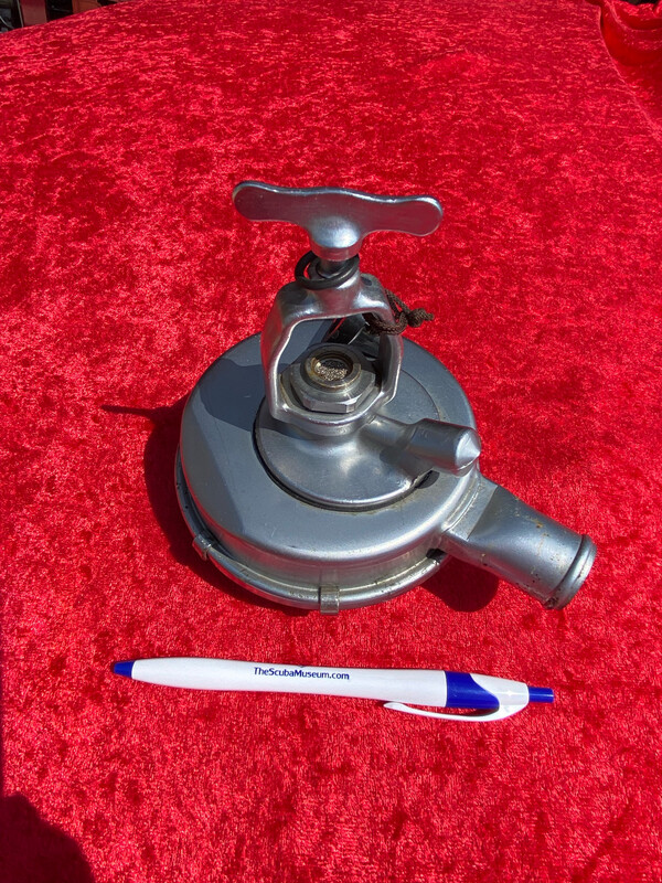 US Divers Aquamaster satin and shiny chrome W stubbed hookah port! NON MAG style