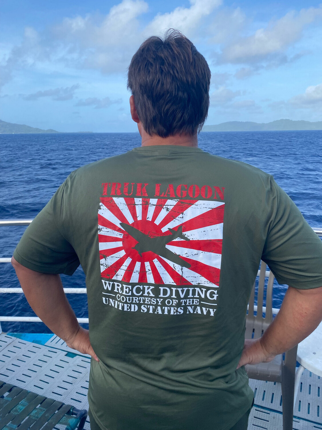 Truk Lagoon RASH GUARD Shirt XL military green