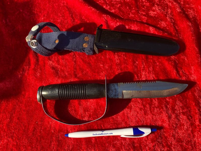US Divers Vulcan Sea Hunt knife w improved sheath.