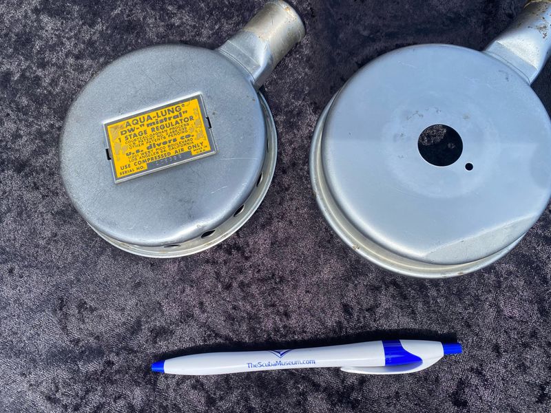 US Divers MISTRAL cans satin chrome (used) 108398