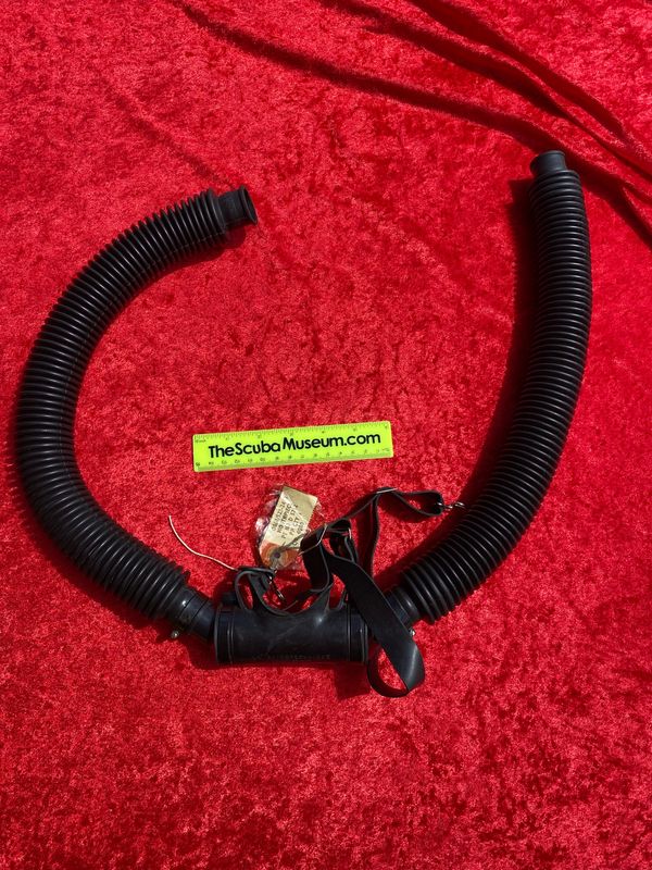 Spirotechnique unused OEM one inch hoses for  Royal Mistral with late model version of mouthpiece