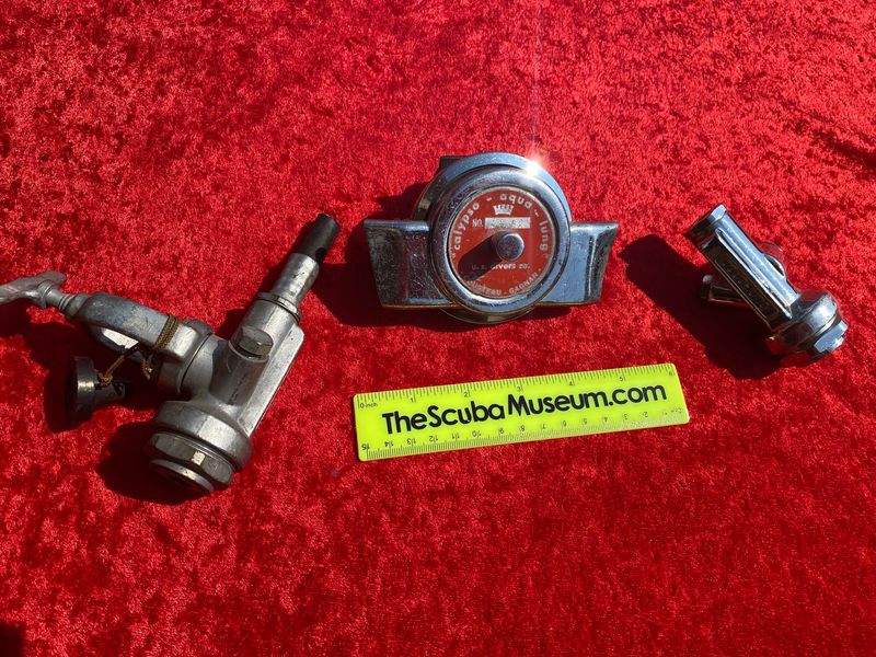 US Divers Calypso aqua lung regulator lot RED FACE #8202