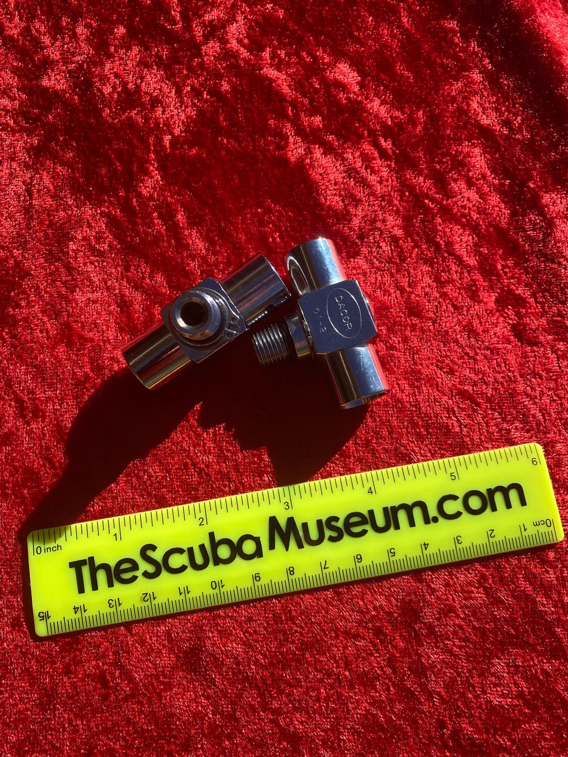 Three way splitter multi-port adapters. DACOR NOS 1/2 x 1/2