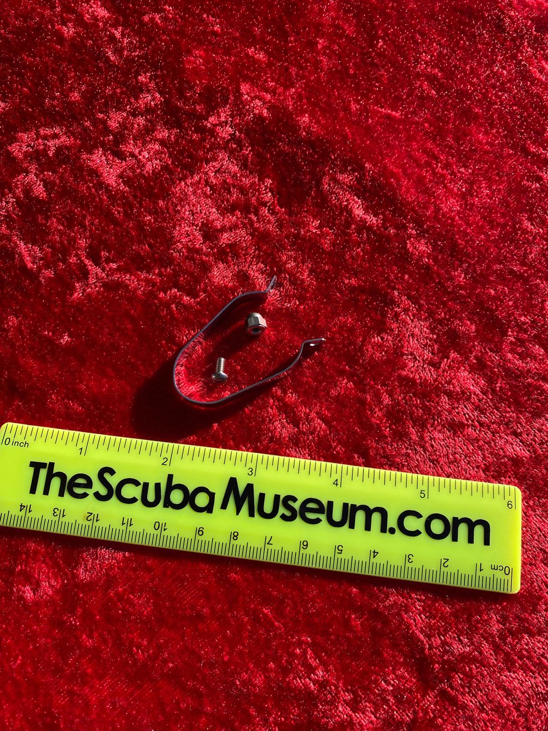 Metal mouthpiece single hose clamp w acorn NOS!