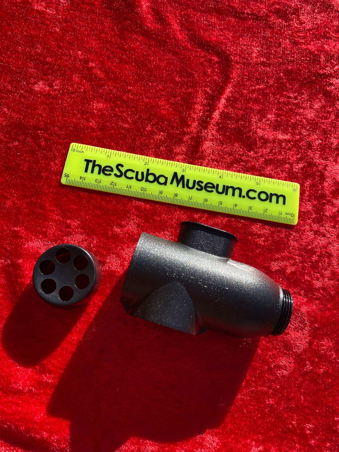 Tekna T2100 NOS second stage plastic case