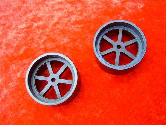 Wagon wheels for US Divers and Voit (USED)