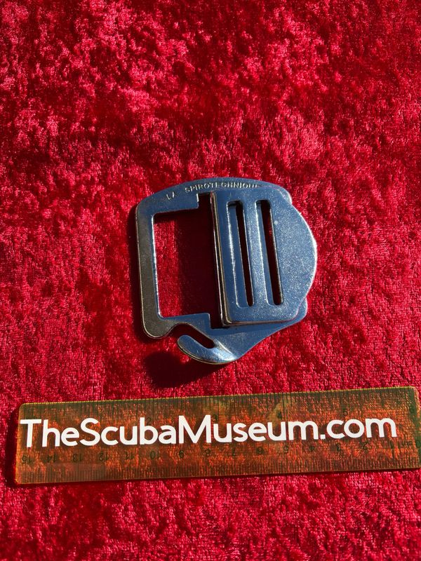 Spirotechnique buckle (Cousteau buckle)