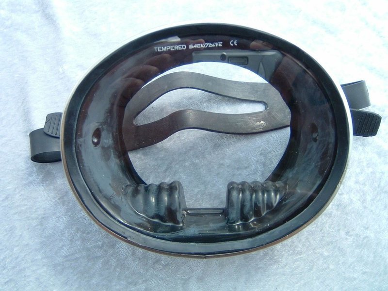 60's era oval mask US Divers style SKO