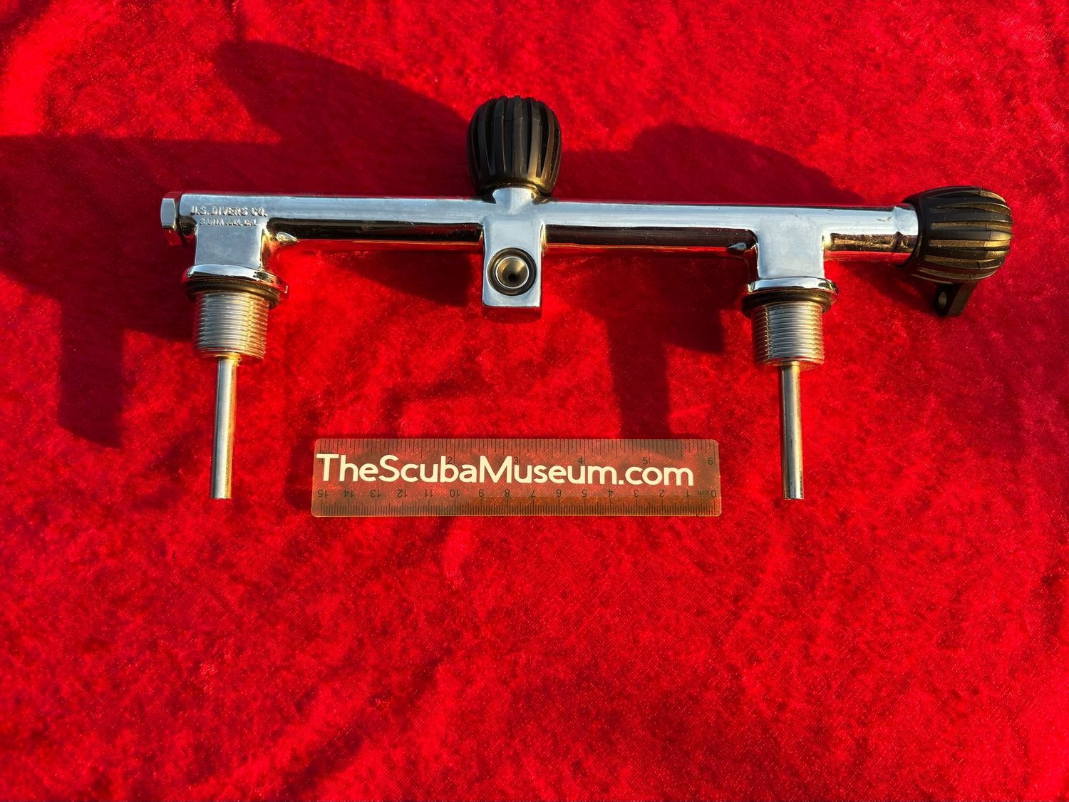 US Divers Aqua Lung NOS solid bar manifold NO BOX  OPEN BOX