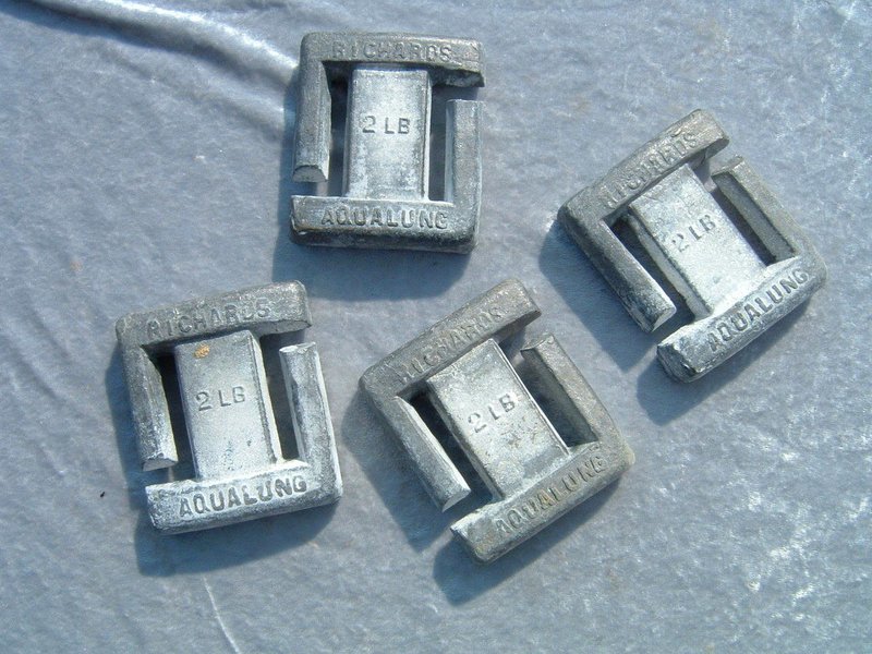 Richards Aqua Lung easy on off weights RARE