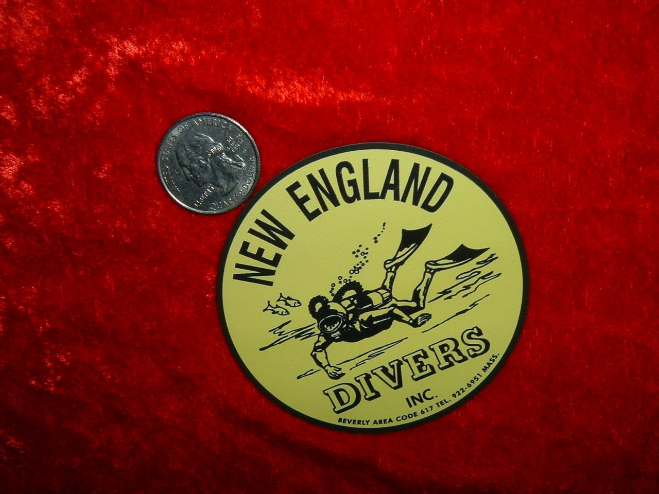 New England Divers magnet