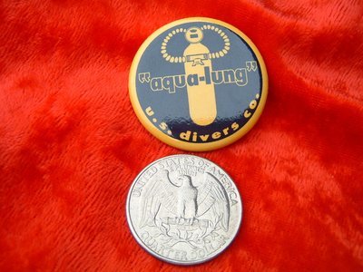 US Divers Aqua Lung 1.25 inch pin button