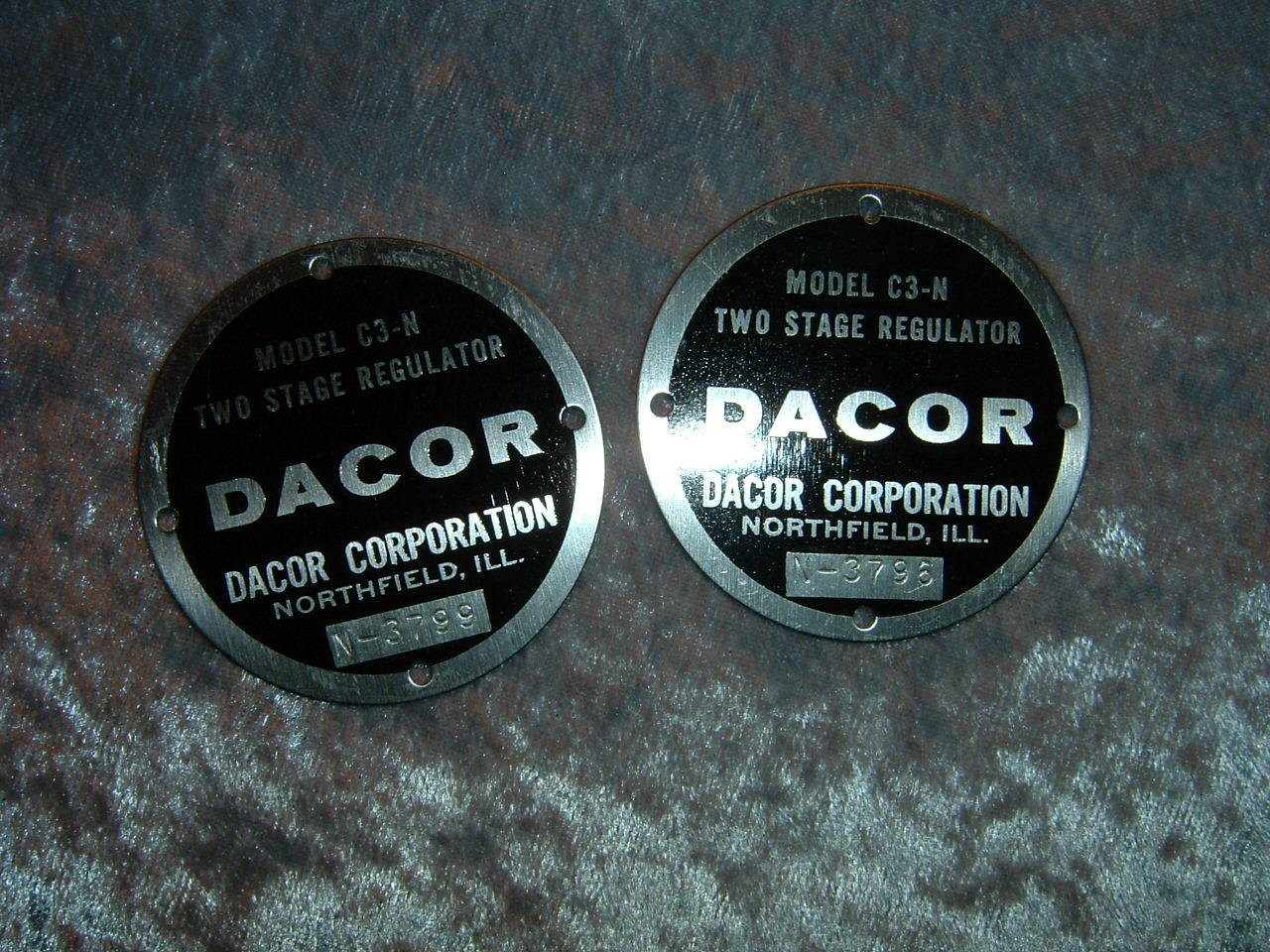 DACOR C3-N 2 stage regulator label NOS